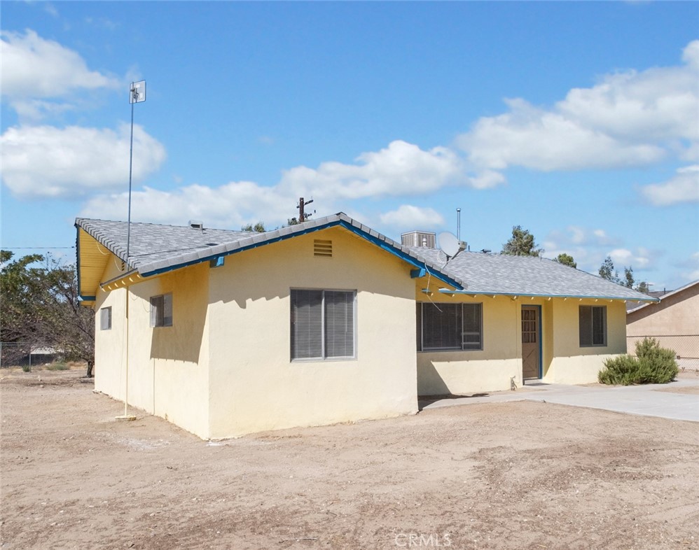 31252 Stanley Street Property Photo 2
