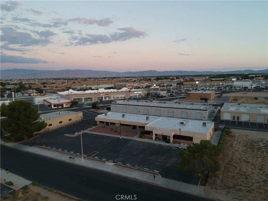 15419 Cholame Road Property Photo 7