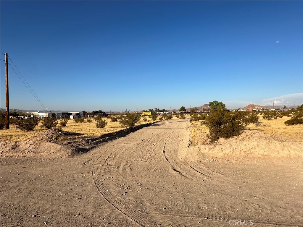 35400 Silver Avenue Property Photo 2