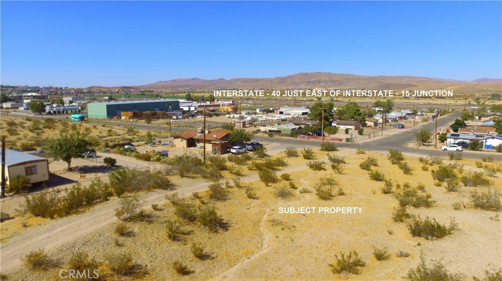 42424148 Armory Road Property Photo 6
