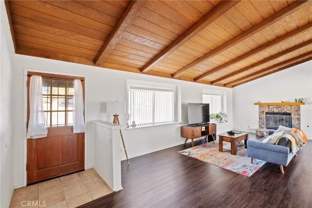 16341 Fremontia Street Property Photo 2