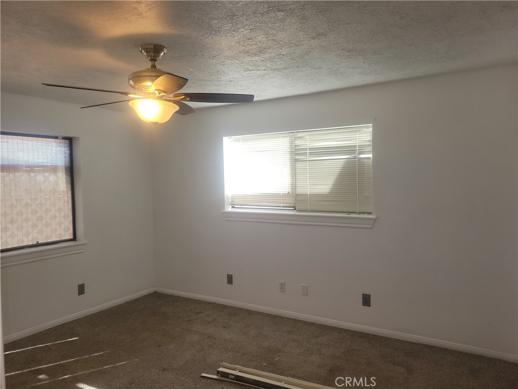 15561 Greenwood Street Property Photo 9