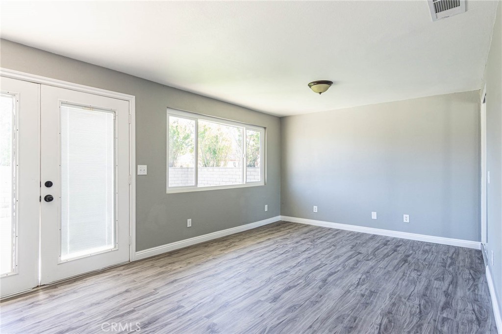 7323 Redwood Avenue Property Photo 17