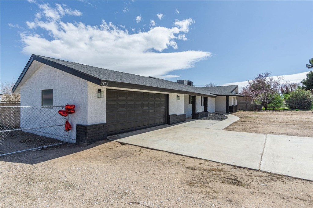 7323 Redwood Avenue Property Photo 70