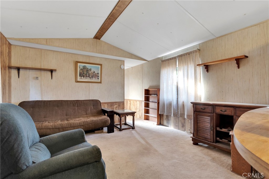 20720 Chickawill Road Property Photo 8
