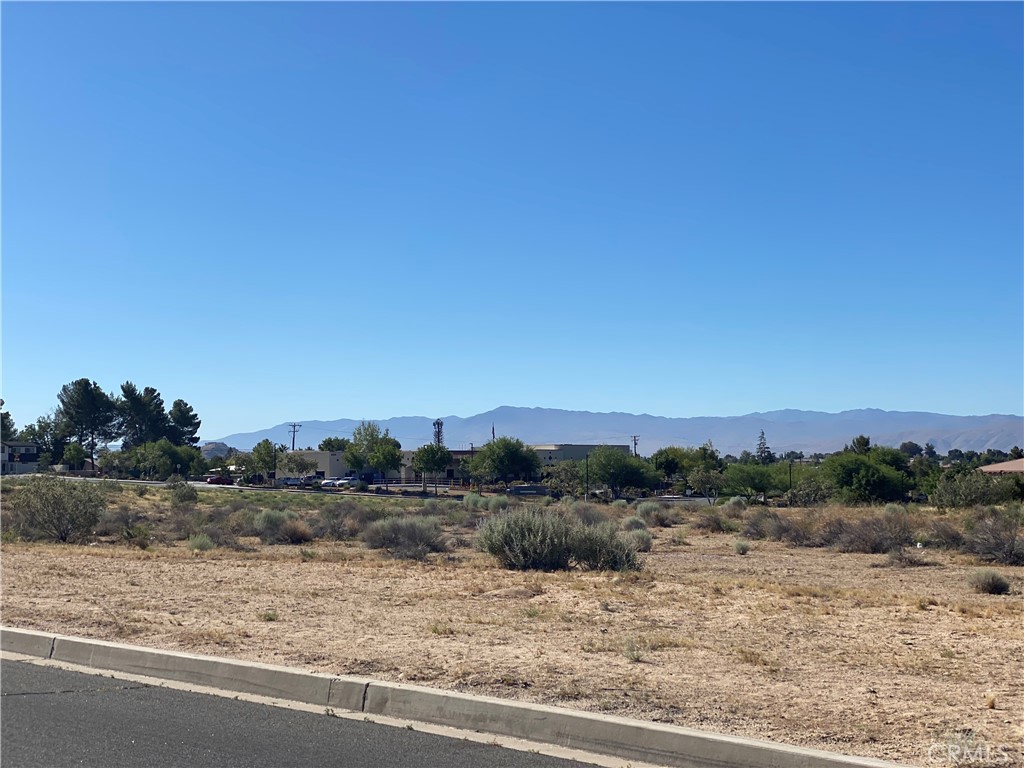 0 Siskiyou Road Property Photo