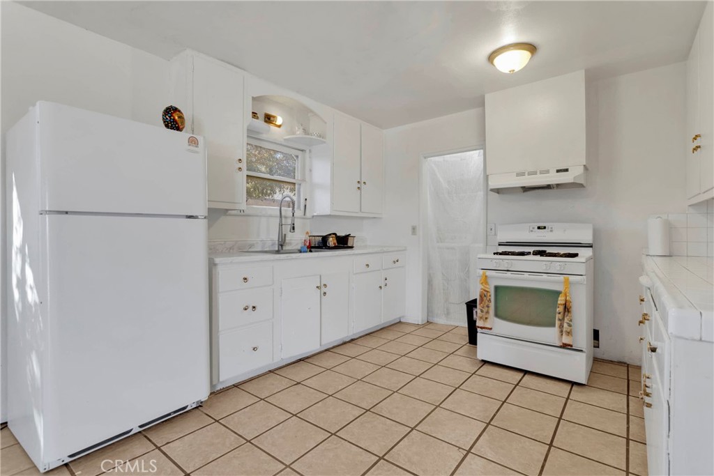 10394 Baker Road Property Photo 14