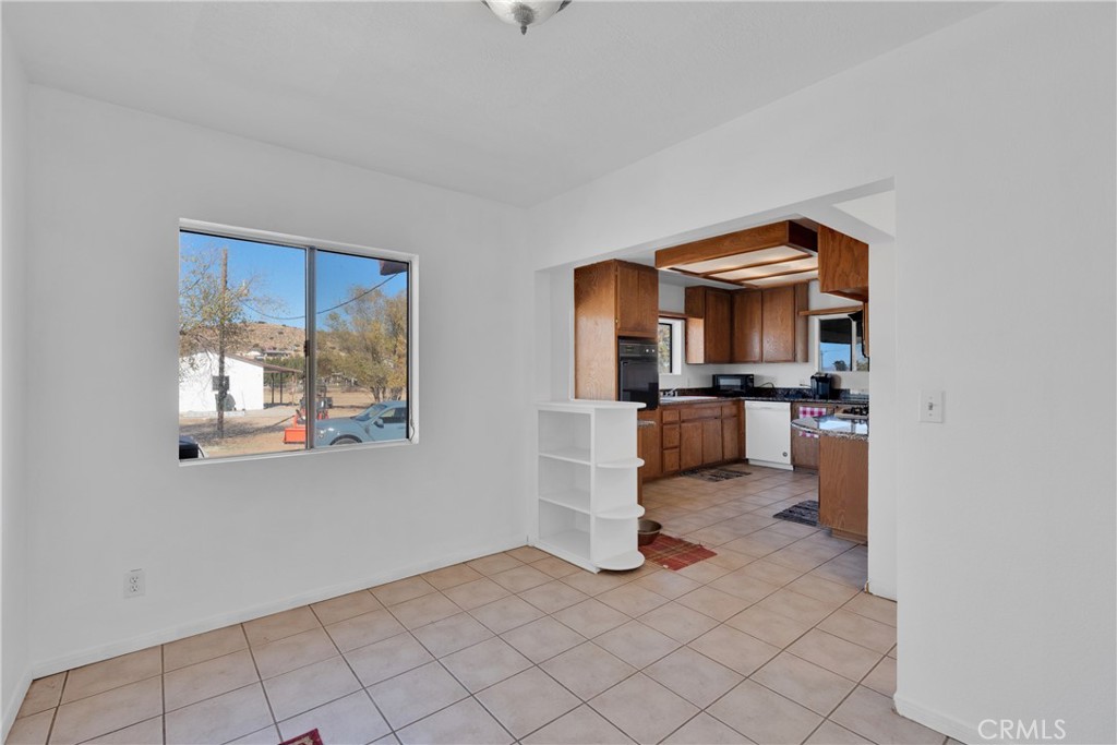 6022 Arrowhead Lake Road Property Photo 6