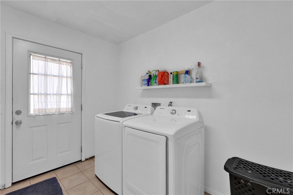 6022 Arrowhead Lake Road Property Photo 10