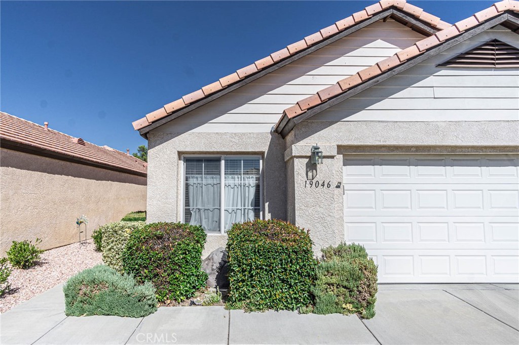 19046 Stoddard Way Property Photo 2