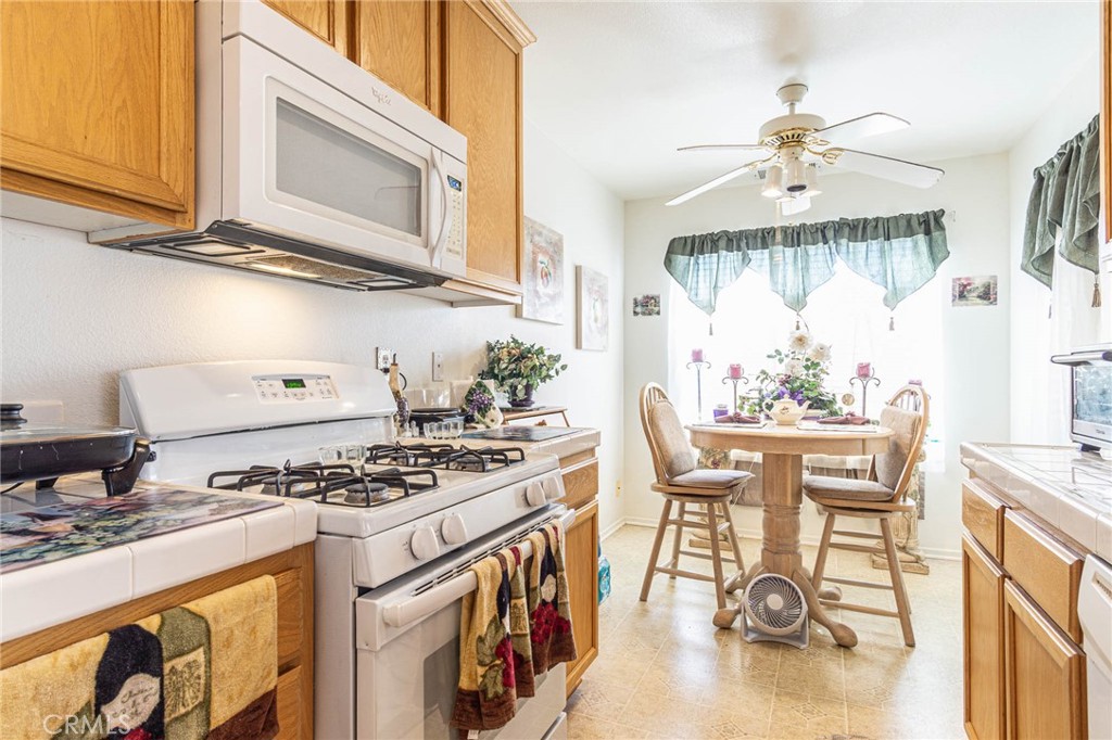 19046 Stoddard Way Property Photo 8
