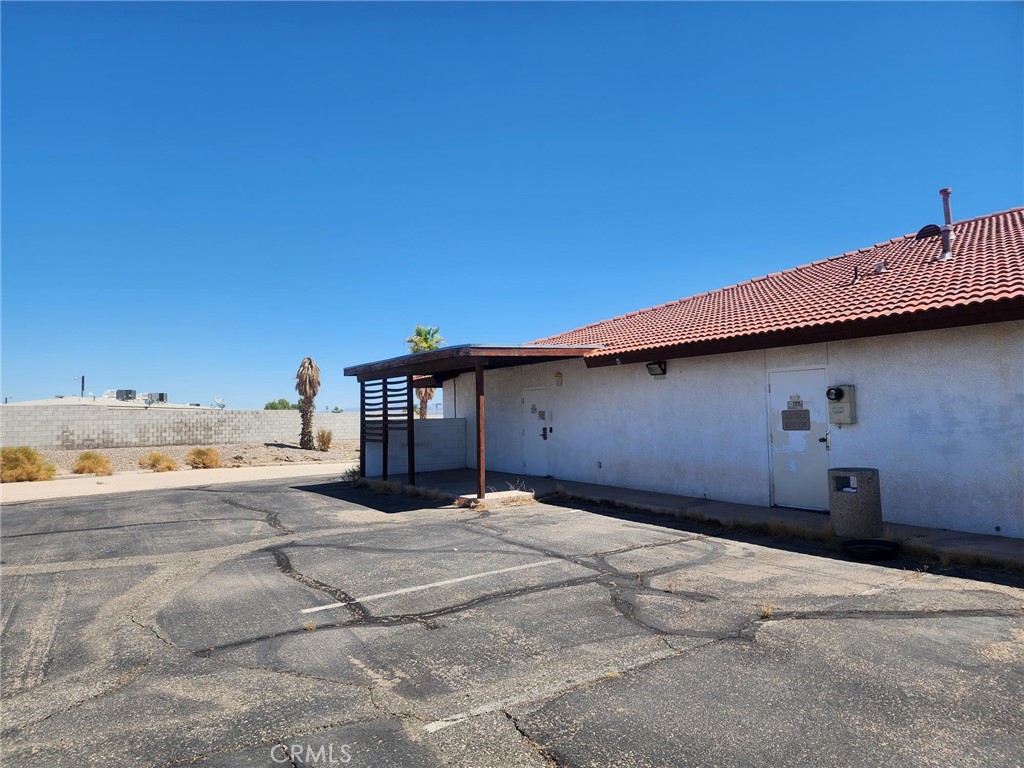 1300 Bailey Avenue Property Photo 4
