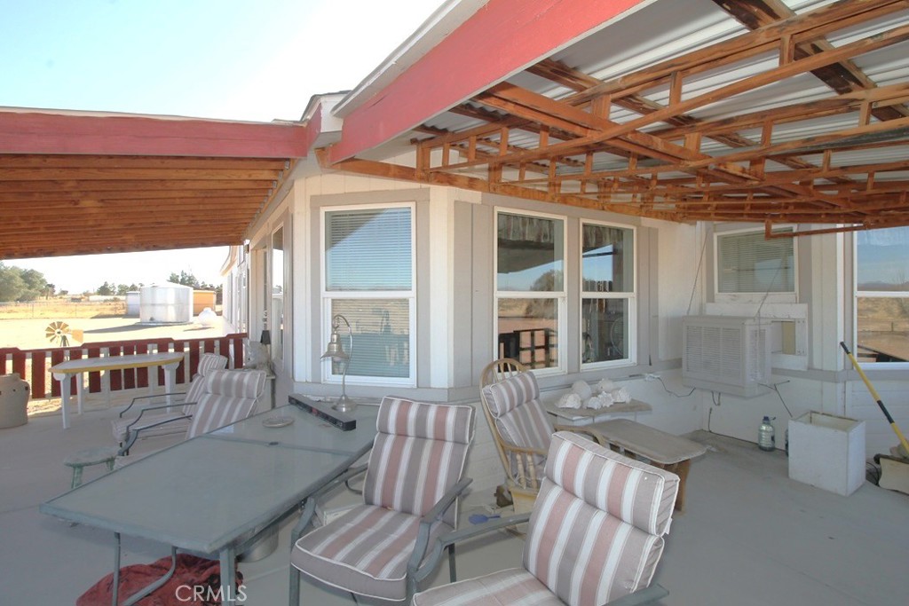 36724 Indian Wells Road Property Photo 5