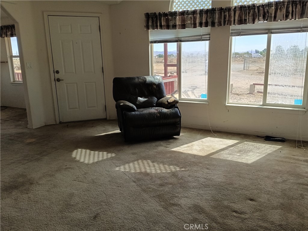 36724 Indian Wells Road Property Photo 7