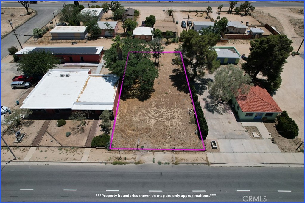 55601 29 Palms Property Photo 5