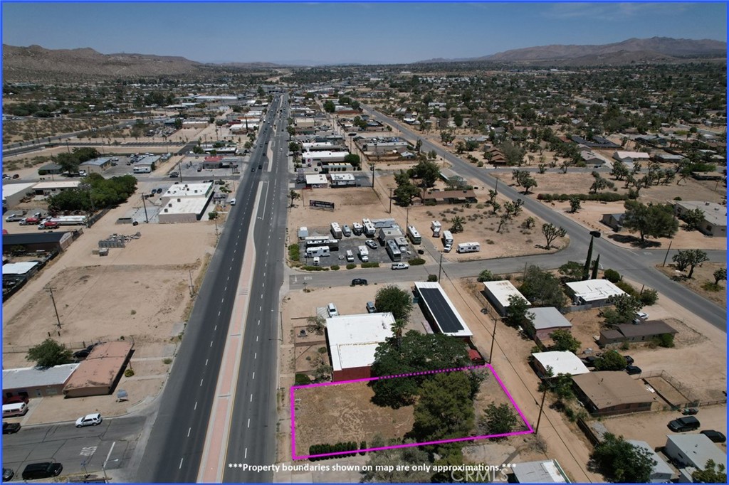 55601 29 Palms Property Photo 7