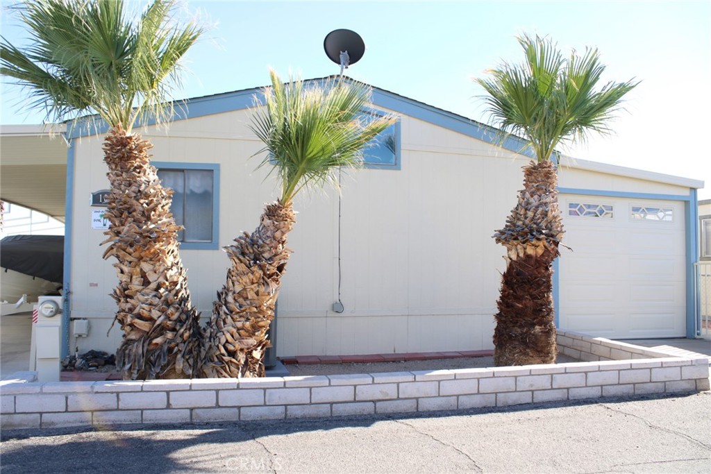 105 Thunderhead 1 #105 Havasu Lake, Ca Street Property Photo 3