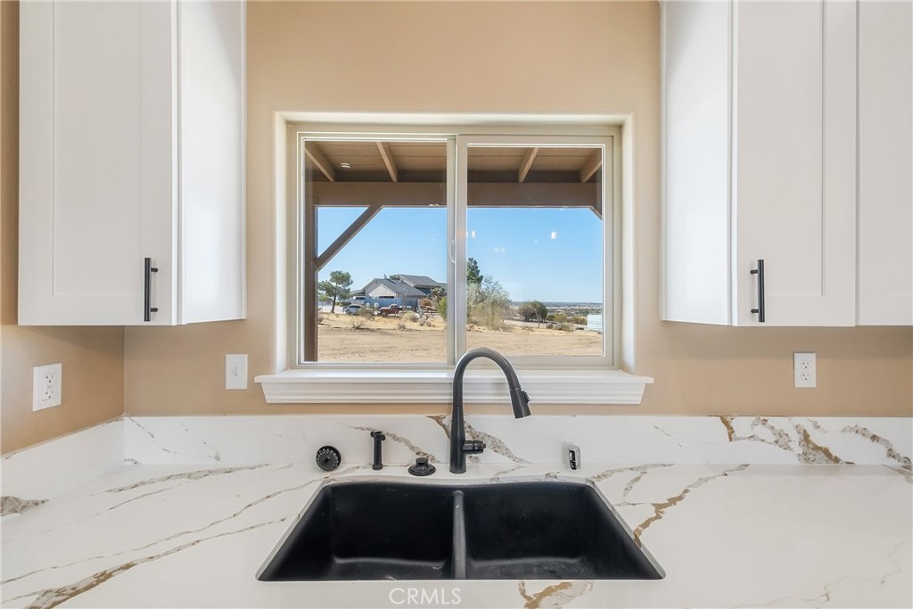 11228 Mockingbird Property Photo 19