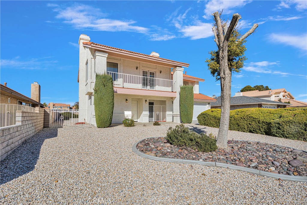 27584 Silver Lakes Property Photo 4
