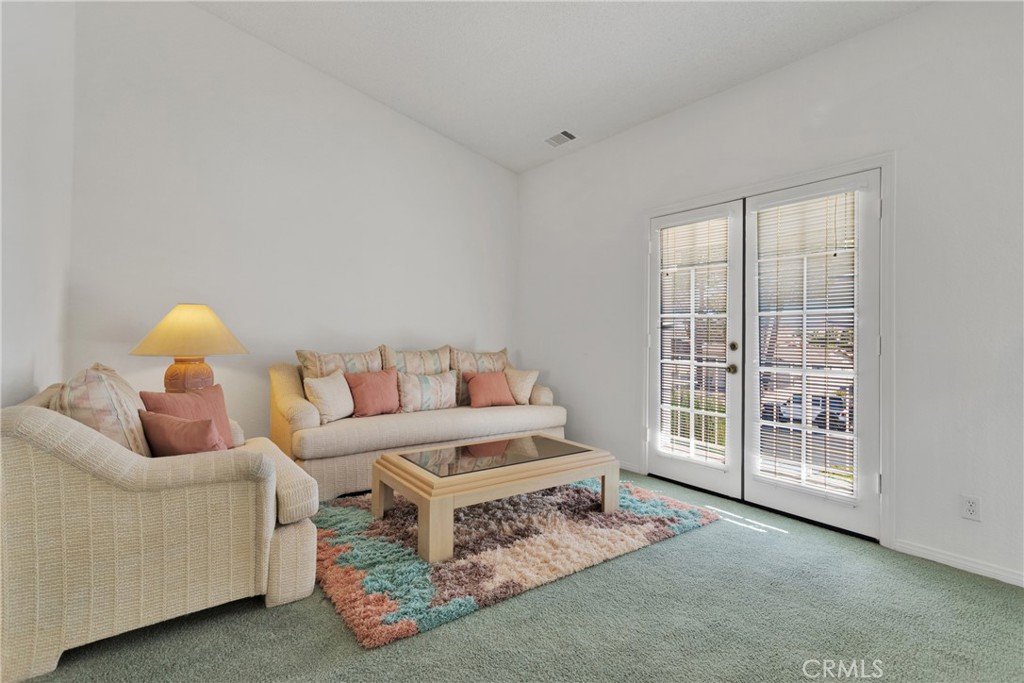 27584 Silver Lakes Property Photo 7