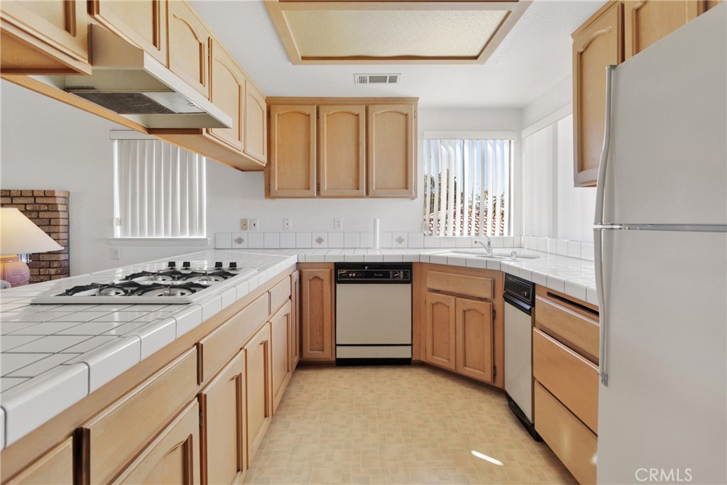 27584 Silver Lakes Property Photo 11