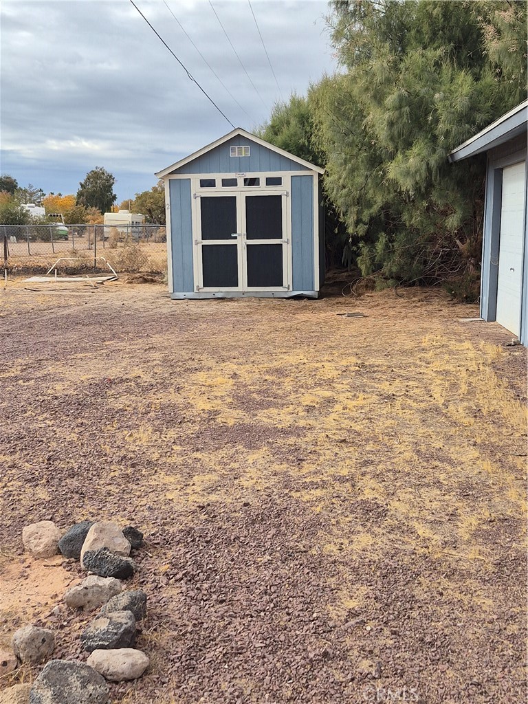 35946 Newberry Road Property Photo 7