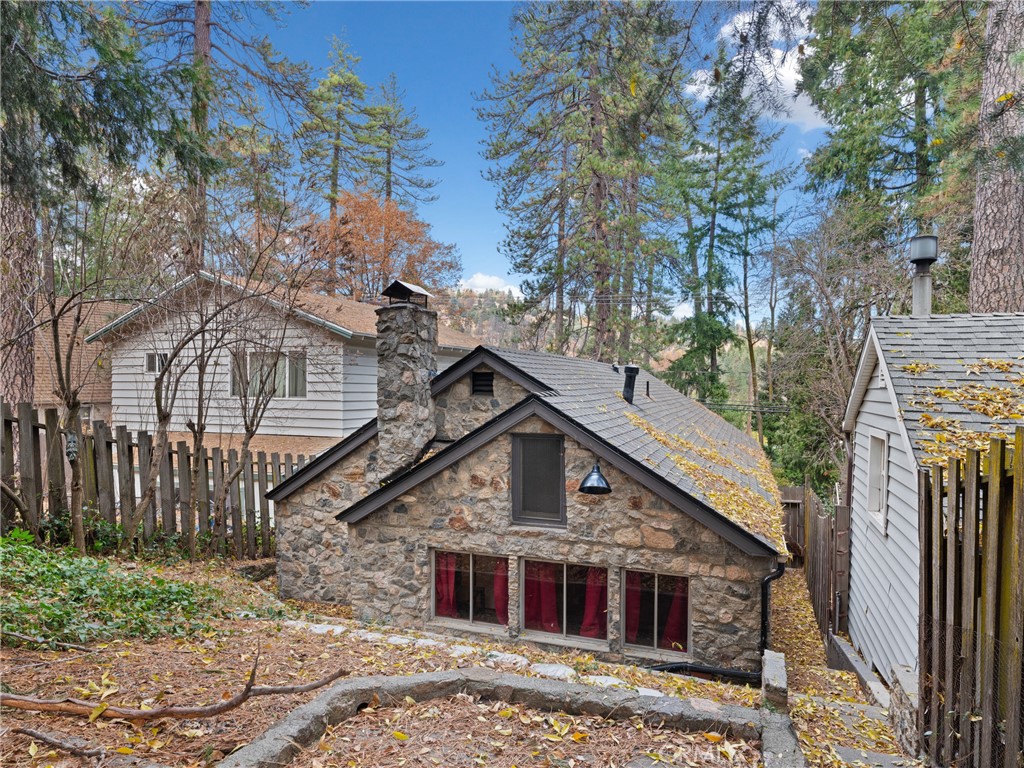 22835 Waters Drive Property Photo 26