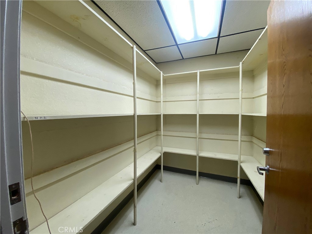 17450 Main Street H Property Photo 10