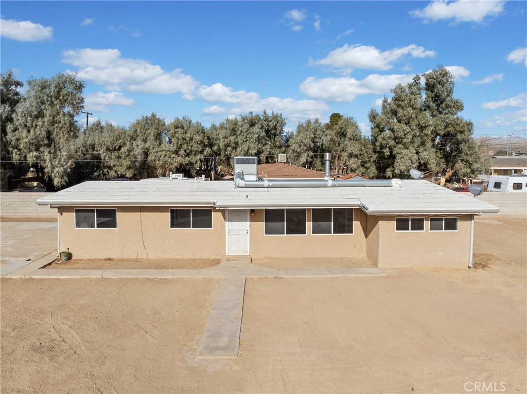25642 Weaver Road Property Photo 2