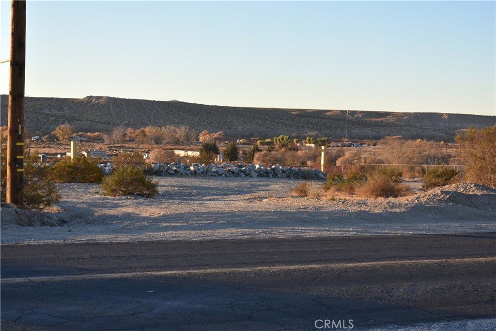 0 National Trails Highway Property Photo 1
