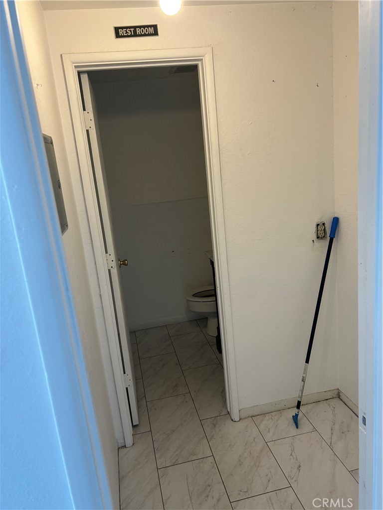 15048 Seventh Street Property Photo 5