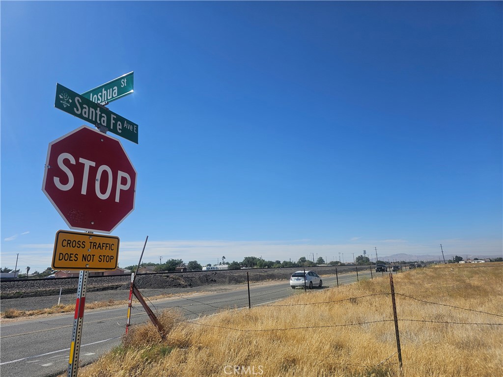 0 Santa Fe Avenue Property Photo