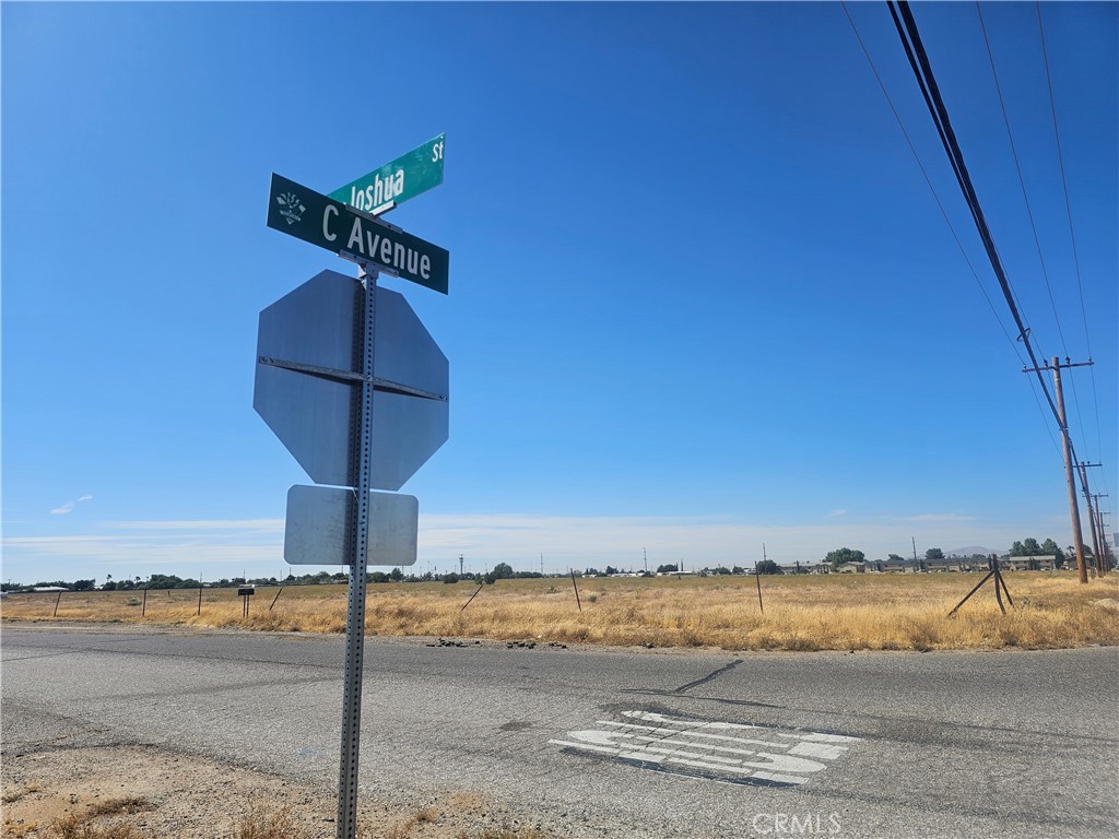 0 Santa Fe Avenue Property Photo 2