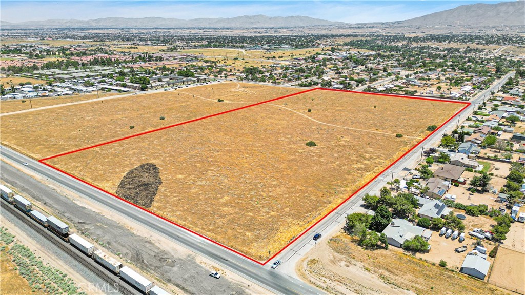 0 Santa Fe Avenue Property Photo 13