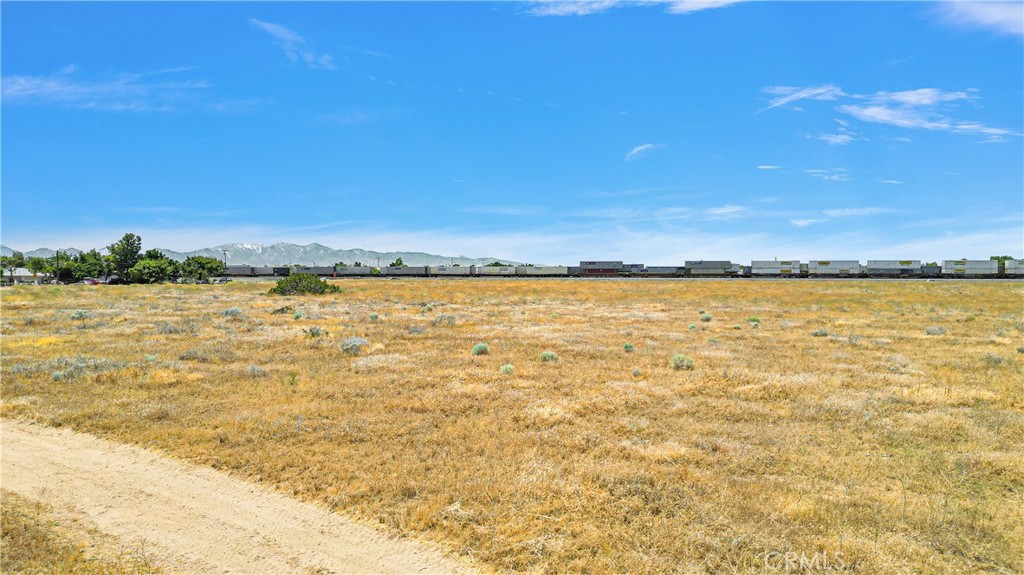 0 Santa Fe Avenue Property Photo 20