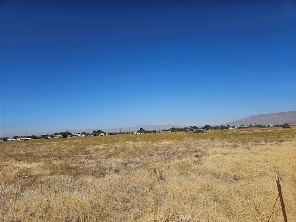 0 Santa Fe Avenue Property Photo 26
