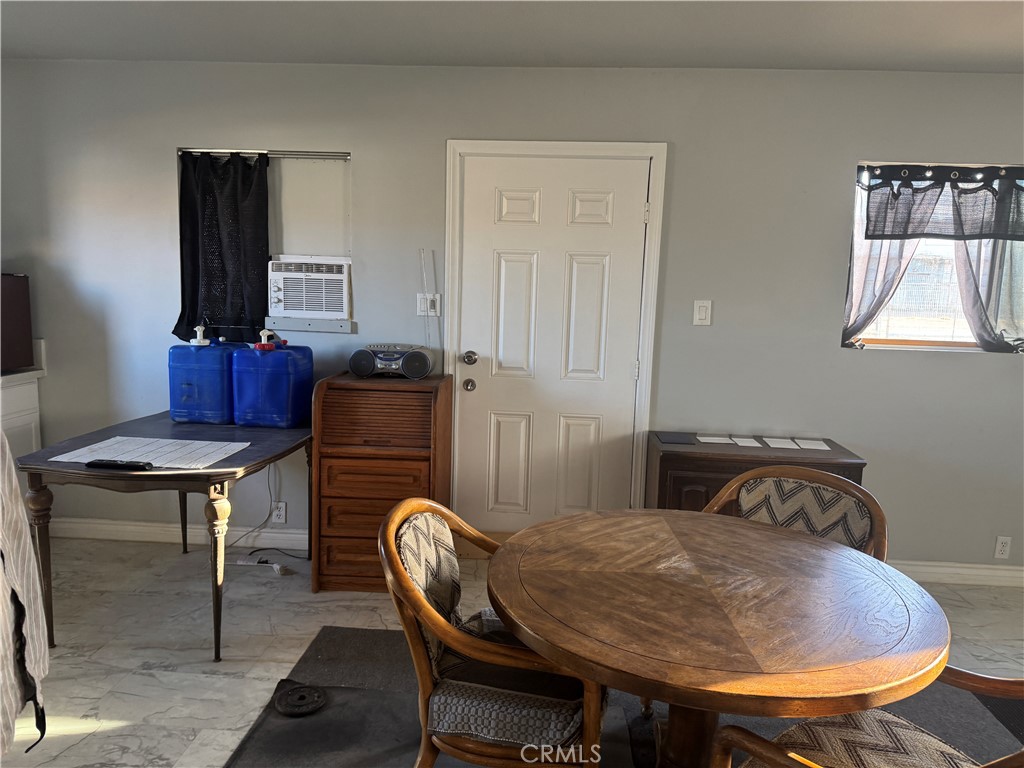 38236 W Williams Street Property Photo 4