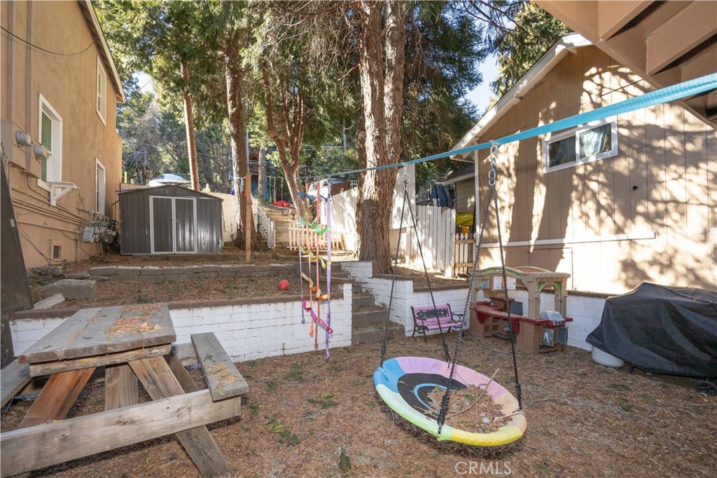 23354 Crest Forest Drive Property Photo 2