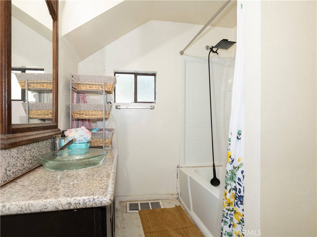 23354 Crest Forest Drive Property Photo 8