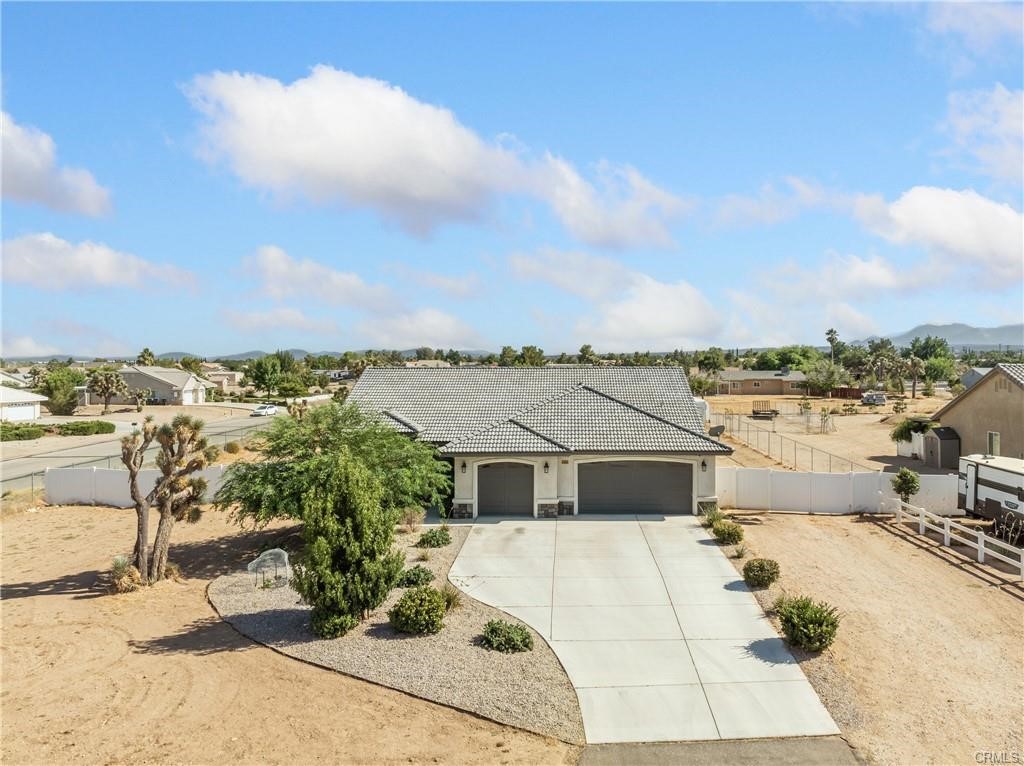 9885 Calvary Court Property Photo 1