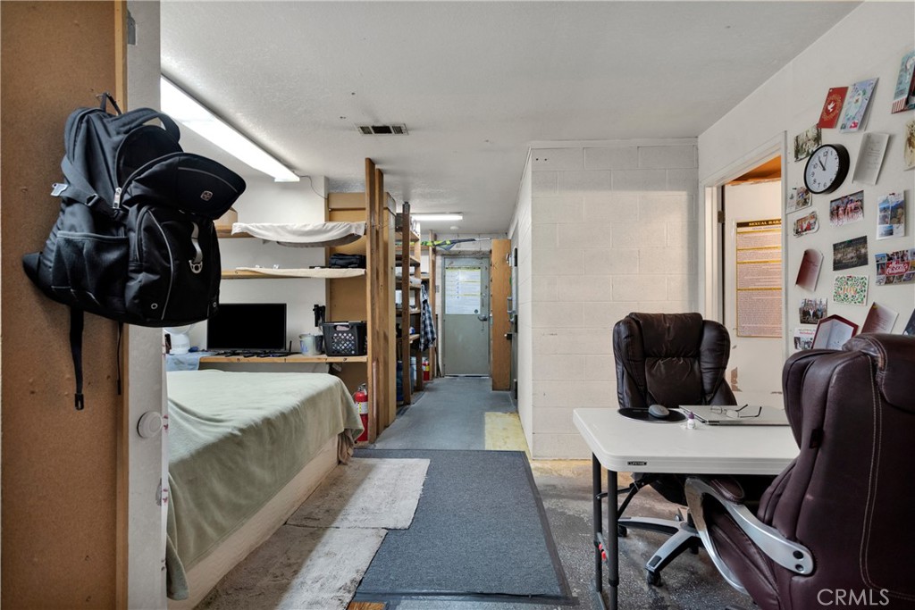 16412 Yucca Street Property Photo 21
