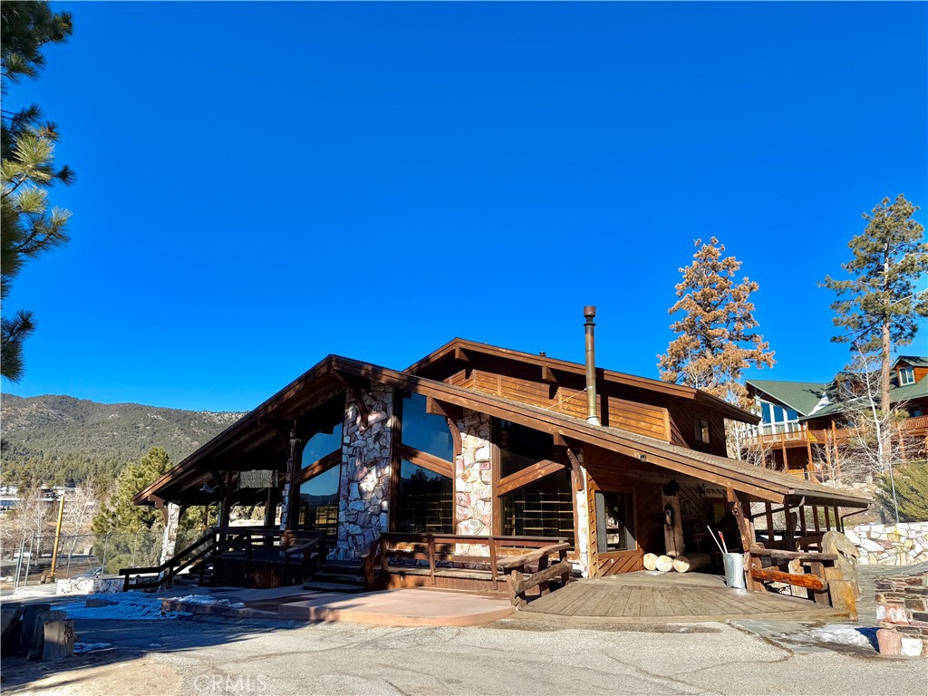 42193 Big Bear Boulevard Property Photo 2