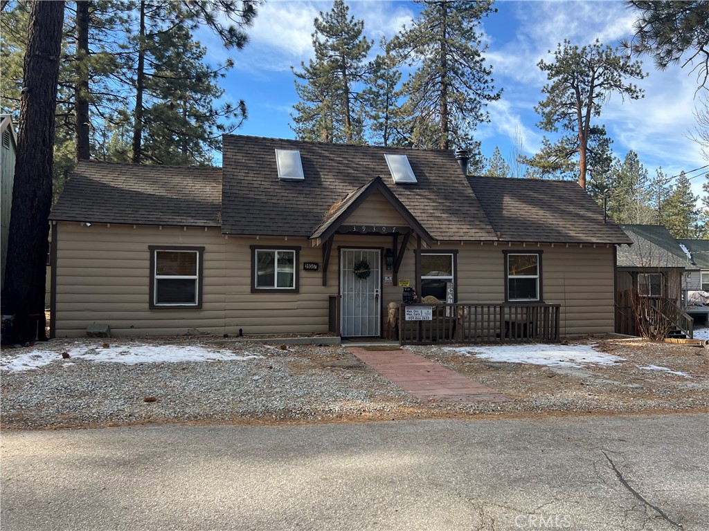 39307 Lark Road Property Photo 1