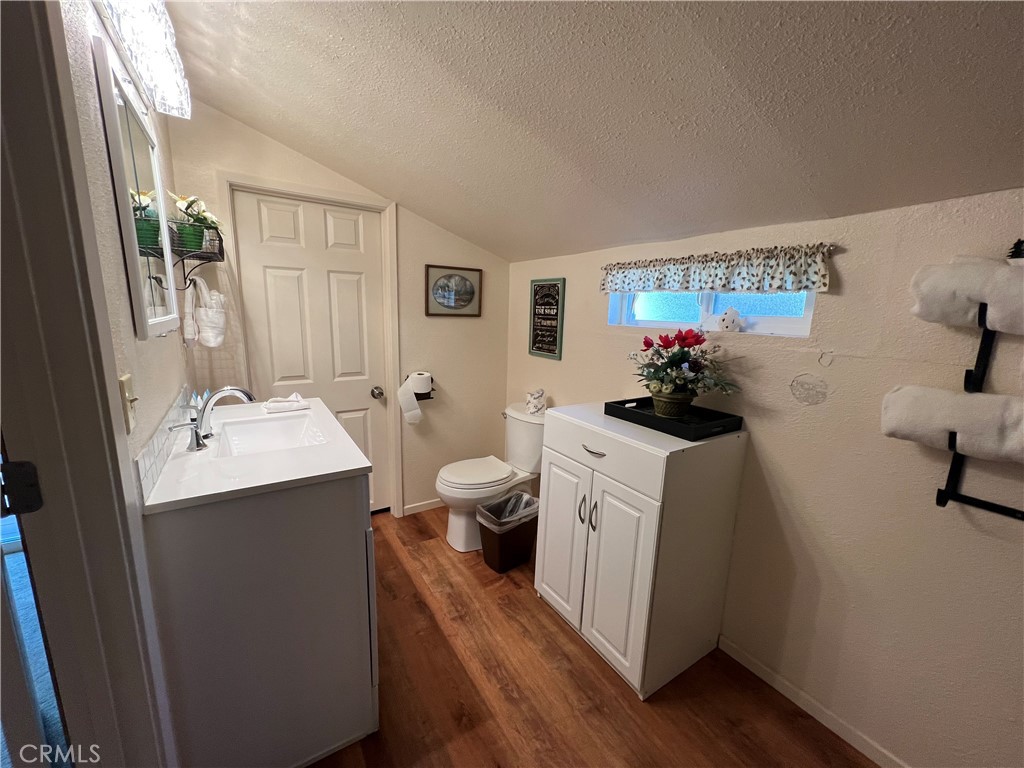 39307 Lark Road Property Photo 10