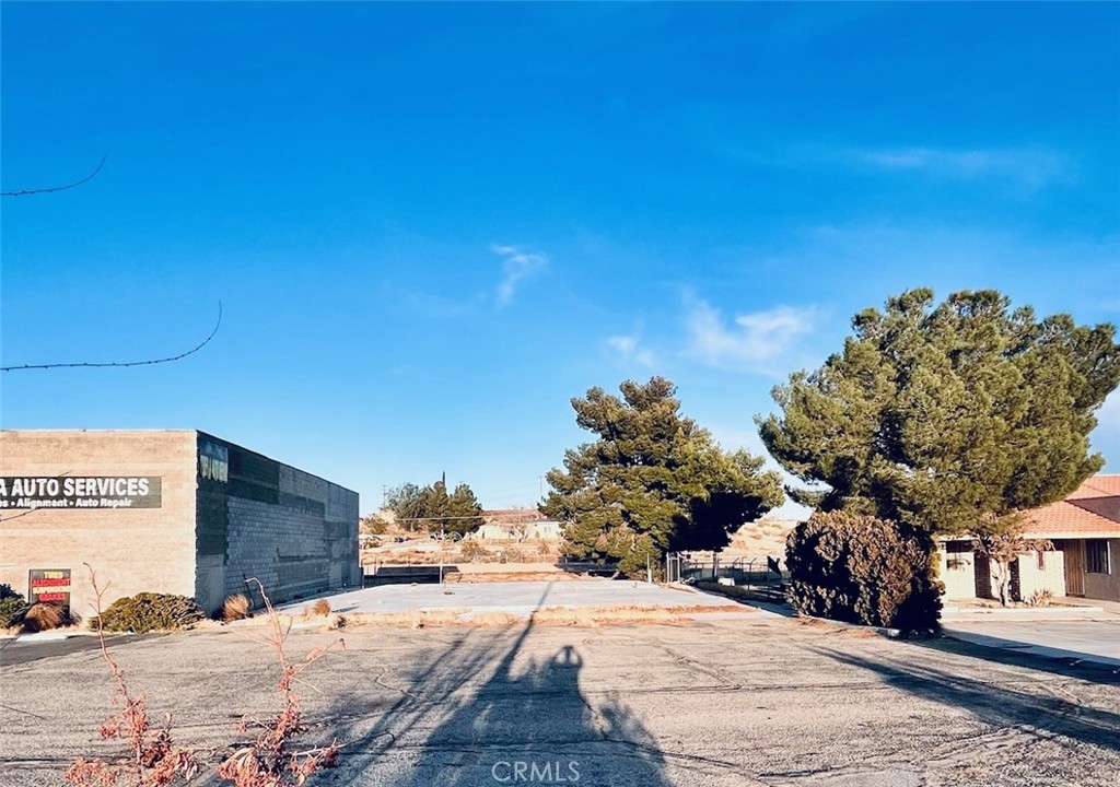 15663 Village Drive Property Photo 32