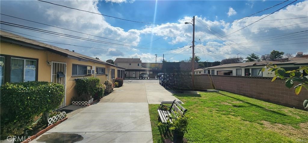 9719 Beach Street Property Photo 8