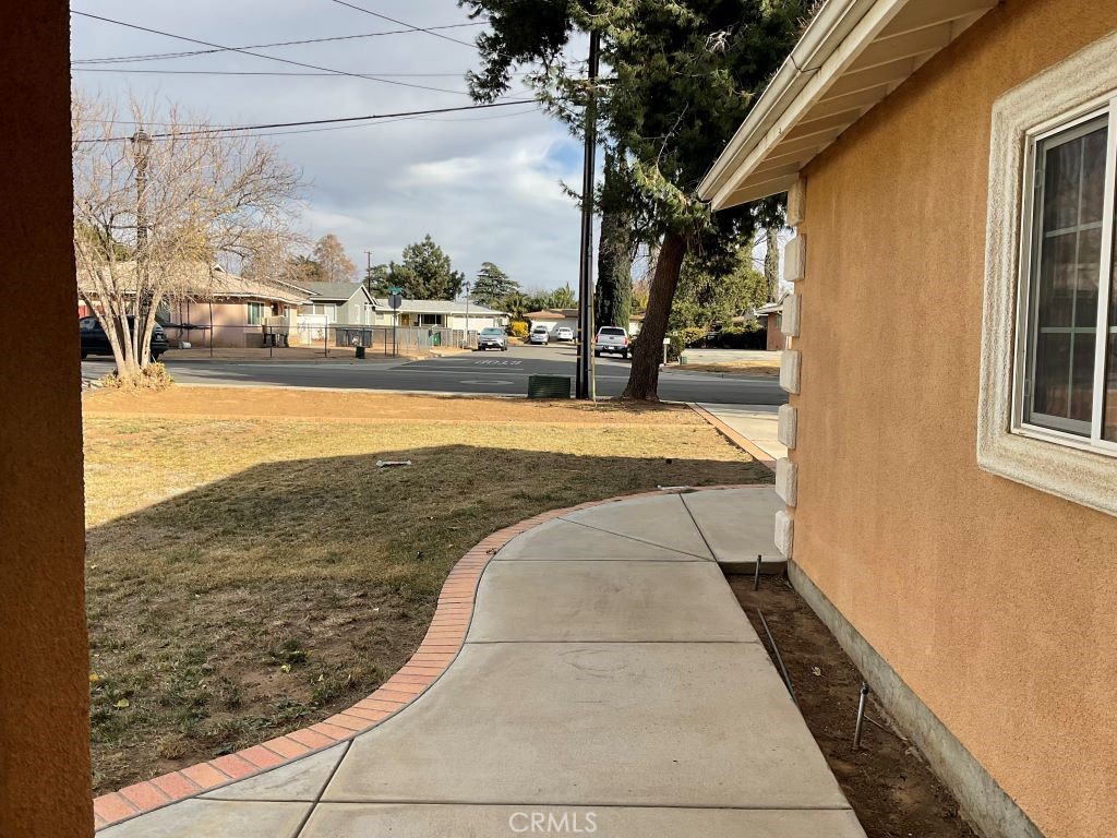 1127 Edgar Avenue Property Photo 3