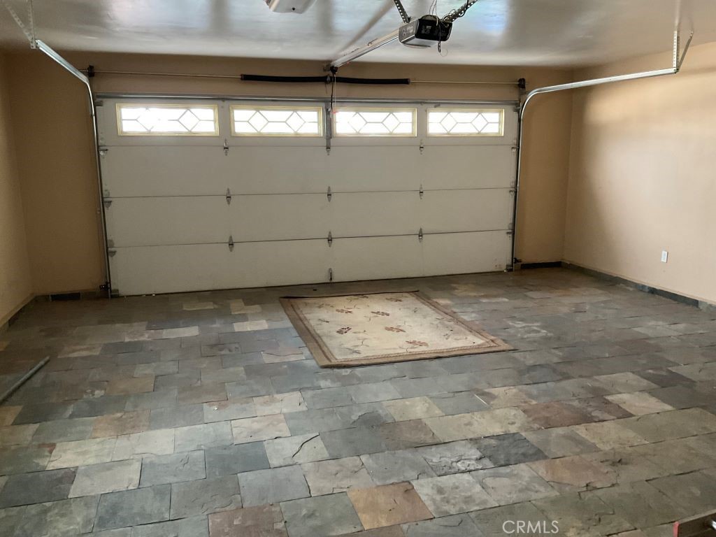 1127 Edgar Avenue Property Photo 6