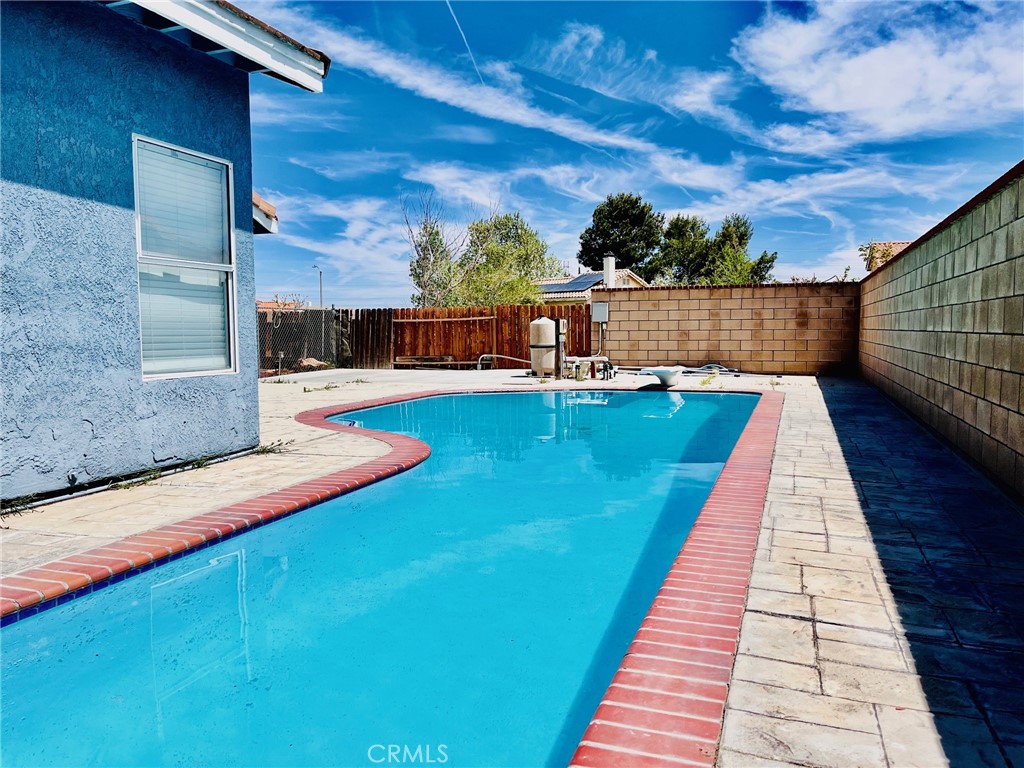 12239 San Marcos Street Property Photo 15