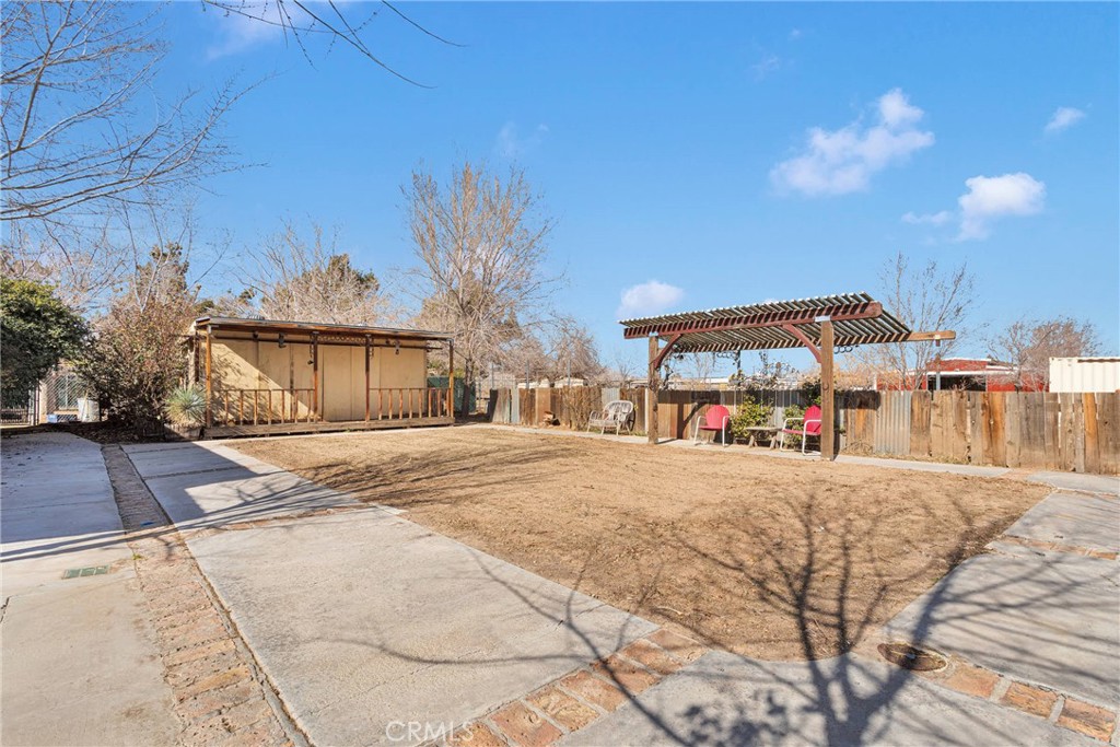 17694 Fresno Street Property Photo 31